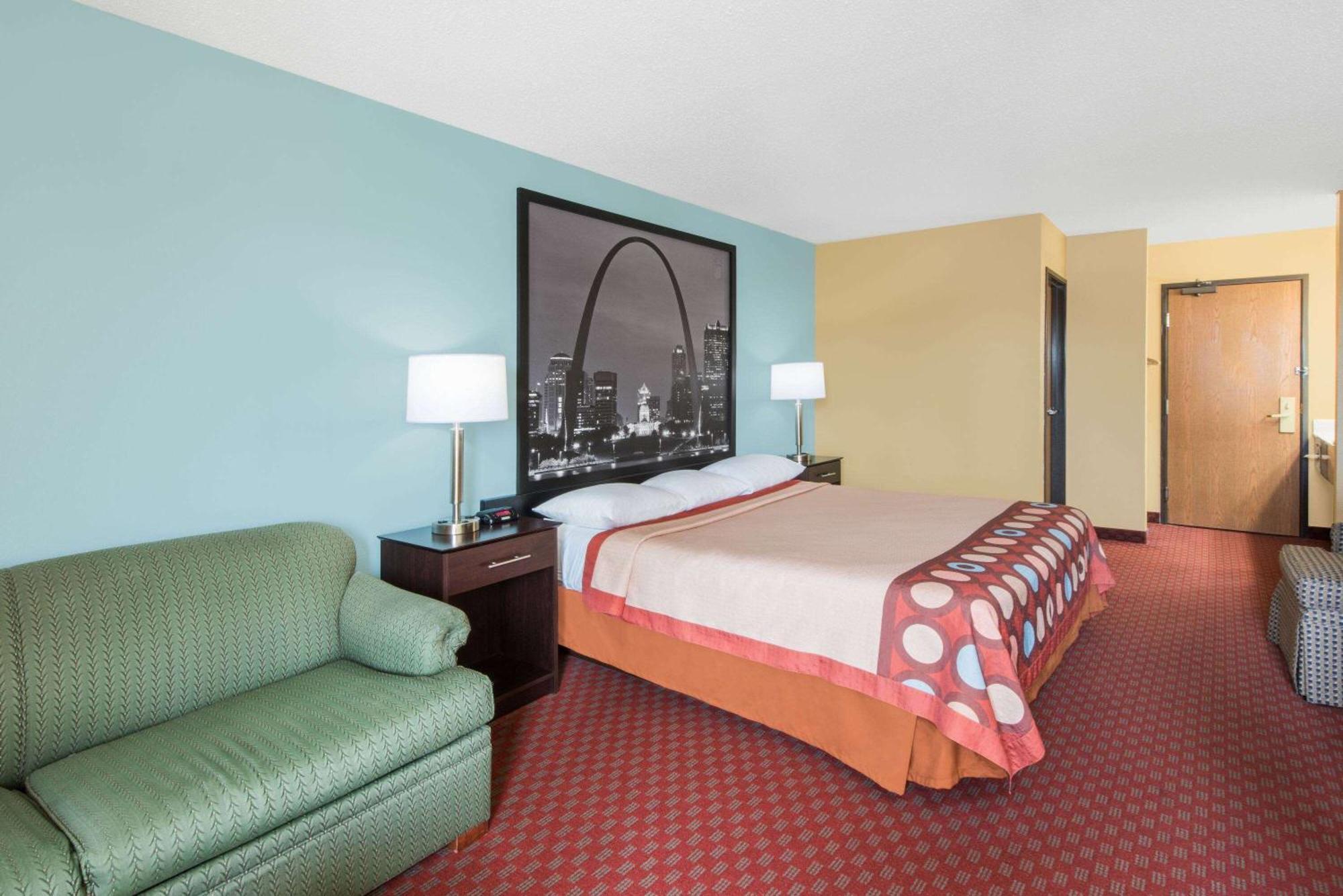 Super 8 By Wyndham Troy Il/St. Louis Area Hotel Kültér fotó